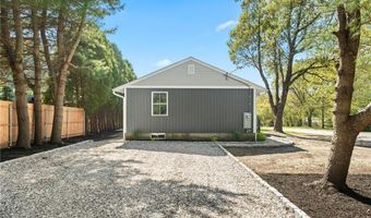 95 Capstan St, Jamestown, RI 02835