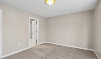 2000 PHILLIPS Ter 9, Annapolis, MD 21401