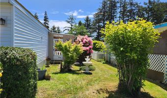 16131 W HOFFELDT Ln 18, Brookings, OR 97415