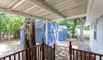 427 W COLLEGE St, Burkburnett, TX 76354