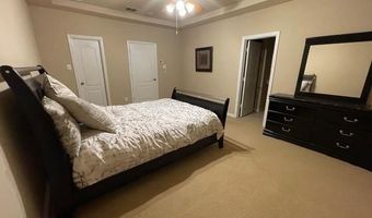 703 Chestnut Hill Dr, Allen, TX 75013