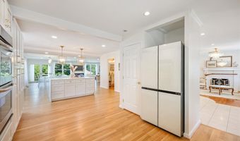 9813 MONTAUK Ave, Bethesda, MD 20817