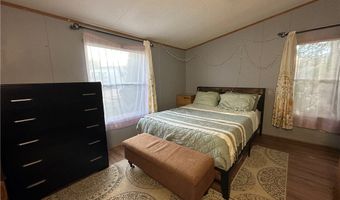 60 Flamingo Ave, Amherst, OH 44001