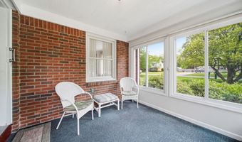 425 W Oregon Rd St, Adrian, MI 49221