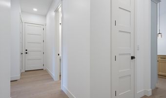 713 Province Rd, Belmont, NH 03220