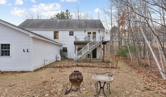 209 Hickory Dr, Auburn, ME 04210