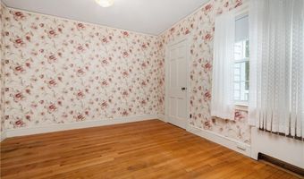 3225 Diamond Hill Rd, Cumberland, RI 02864