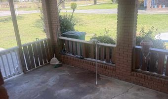102 N Hazel Ave, Andrews, SC 29510