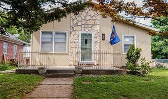 307 Riley St, Atchison, KS 66002
