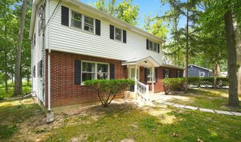 1001 Hickory Hills Dr, Angola, IN 46703