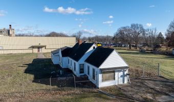 801 N MAIN St, Abingdon, IL 61410