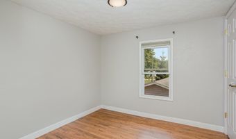 704 Republic Ave, Alma, MI 48801