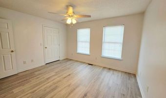 112 Madison Pl, Adairsville, GA 30103