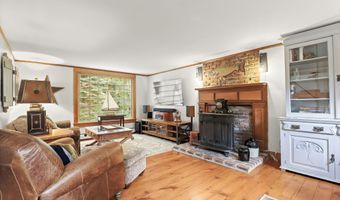 47 Hollow Tree Ridge Rd, Darien, CT 06820