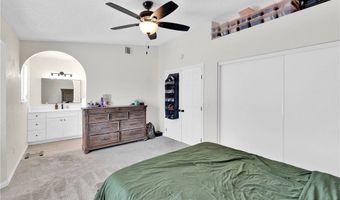 14769 Nanticoke Rd, Apple Valley, CA 92307
