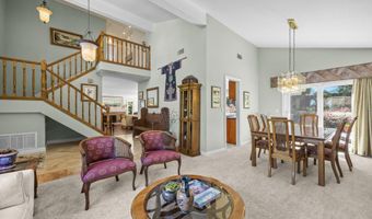 2142 Klamath Dr, Camarillo, CA 93010