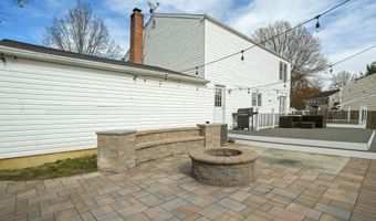 2712 ADVENT Ct S, Bowie, MD 20716