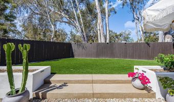 2711 Cypress Hill Rd, Carlsbad, CA 92008