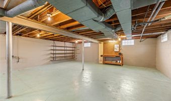 2330 Parkway Blvd, Alliance, OH 44601