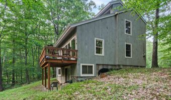 8 Panaway Dr, Campton, NH 03223