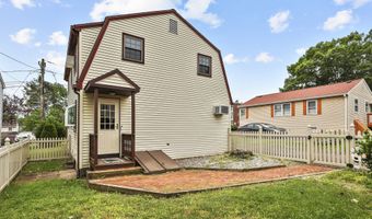 30 Hawthorne St, Bristol, CT 06010