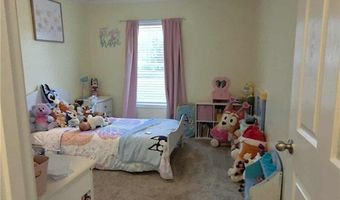 64 Horseshoe Rd, Autryville, NC 28318
