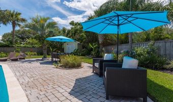 1420 E COAST Dr, Atlantic Beach, FL 32233