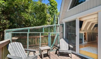 636 Cathedral Dr, Aptos, CA 95003