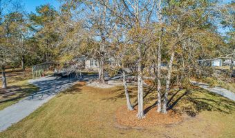 208 Catfish Landing Cir, Bonneau, SC 29431