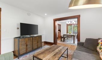 39 Locust St, Brattleboro, VT 05301
