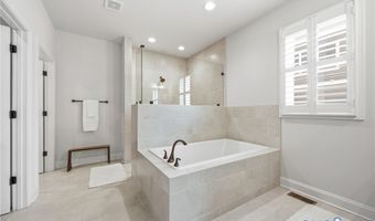 105 Axton Ln, Ashland, VA 23005