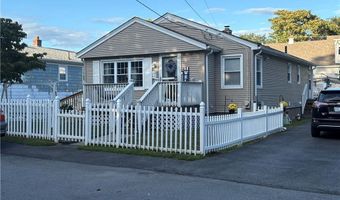 11 Glen St, North Providence, RI 02911