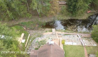 1724 Middle Point Dr, Alger, MI 48610