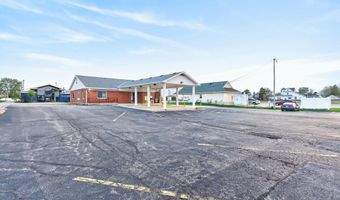 312 W Main St, Anna, OH 45302