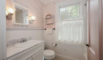 90 E Side Dr, Concord, NH 03301