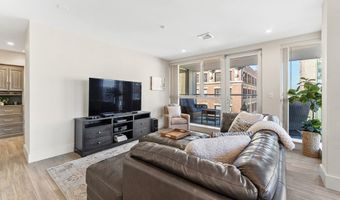 101 Broad St 8C, Boston, MA 02110