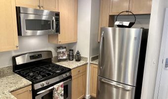3600 S GLEBE Rd 326W, Arlington, VA 22202