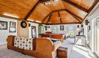 431 McGregor Pt, Alburgh, VT 05440