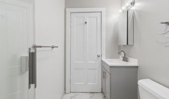 44 Marble Ave 4, Burlington, VT 05401