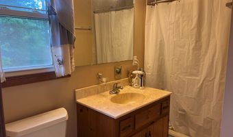 17800 Fraher Ln, Amelia, VA 23002