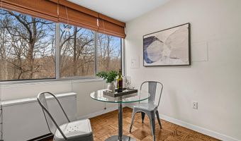 3001 VEAZEY Ter NW 201, Washington, DC 20008