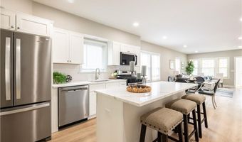 122 S Blossom St, East Providence, RI 02914