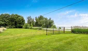 2657 W Shore Rd, Alburgh, VT 05440