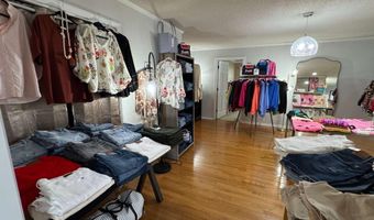 240 Whittle Cir, Ashburn, GA 31714