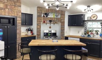 23731 Farm Road 2000, Aurora, MO 65605