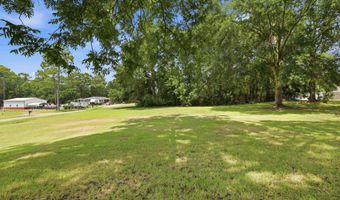 9260 Pinecrest Dr, Biloxi, MS 39532