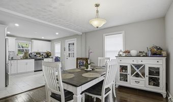 39 Pinehurst, Auburn, MA 01501