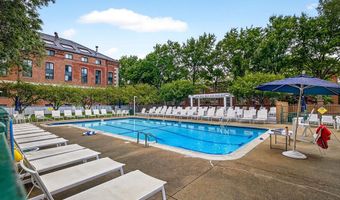 42 8th St 1411, Boston, MA 02129