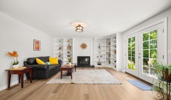 2815 NW EASTWAY Ct, Beaverton, OR 97006