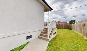 216 BEAR Dr, Arabi, LA 70032